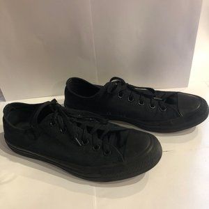 Men’s All Black CONVERSE